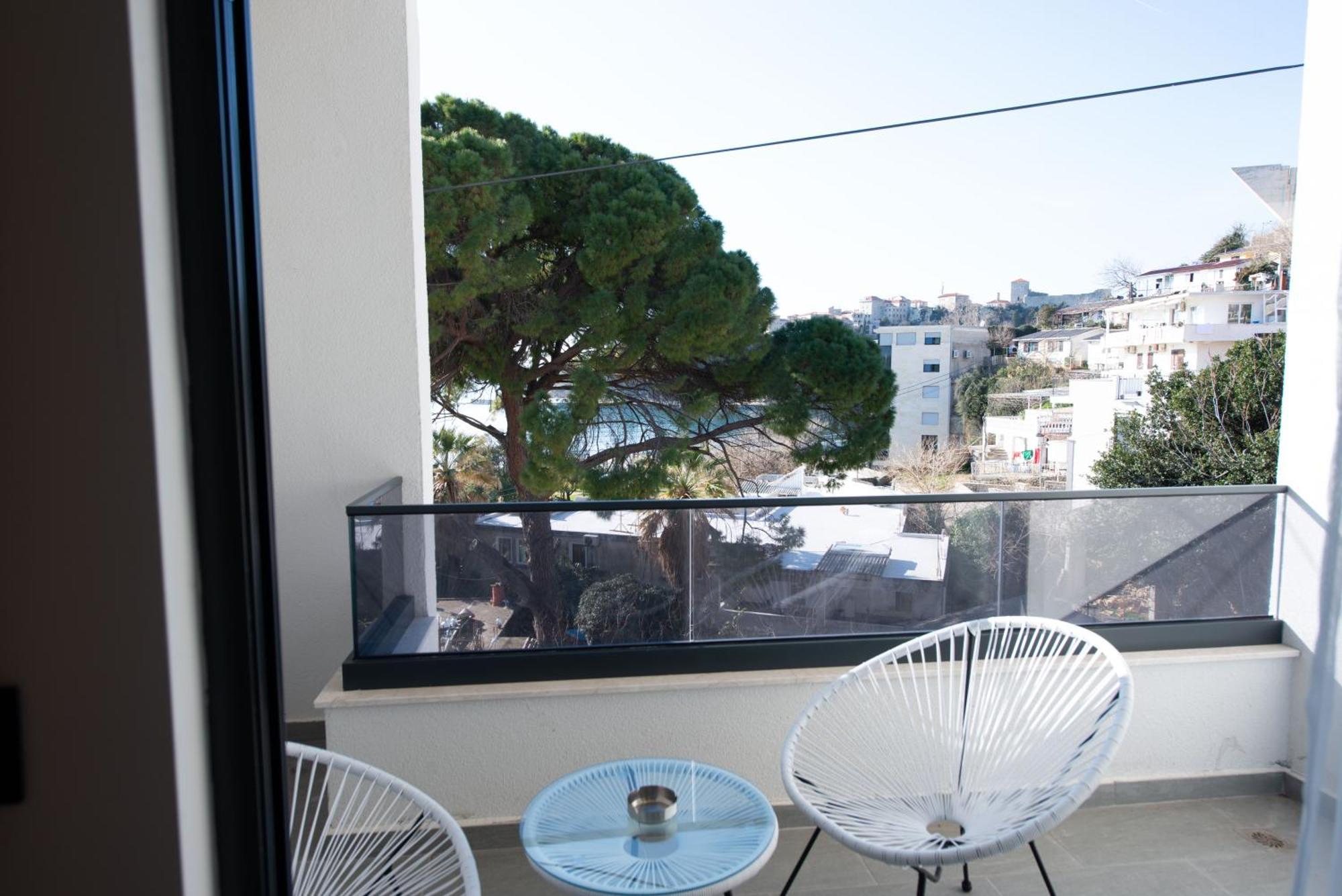 Botanica Boutique Hotel 울친 외부 사진