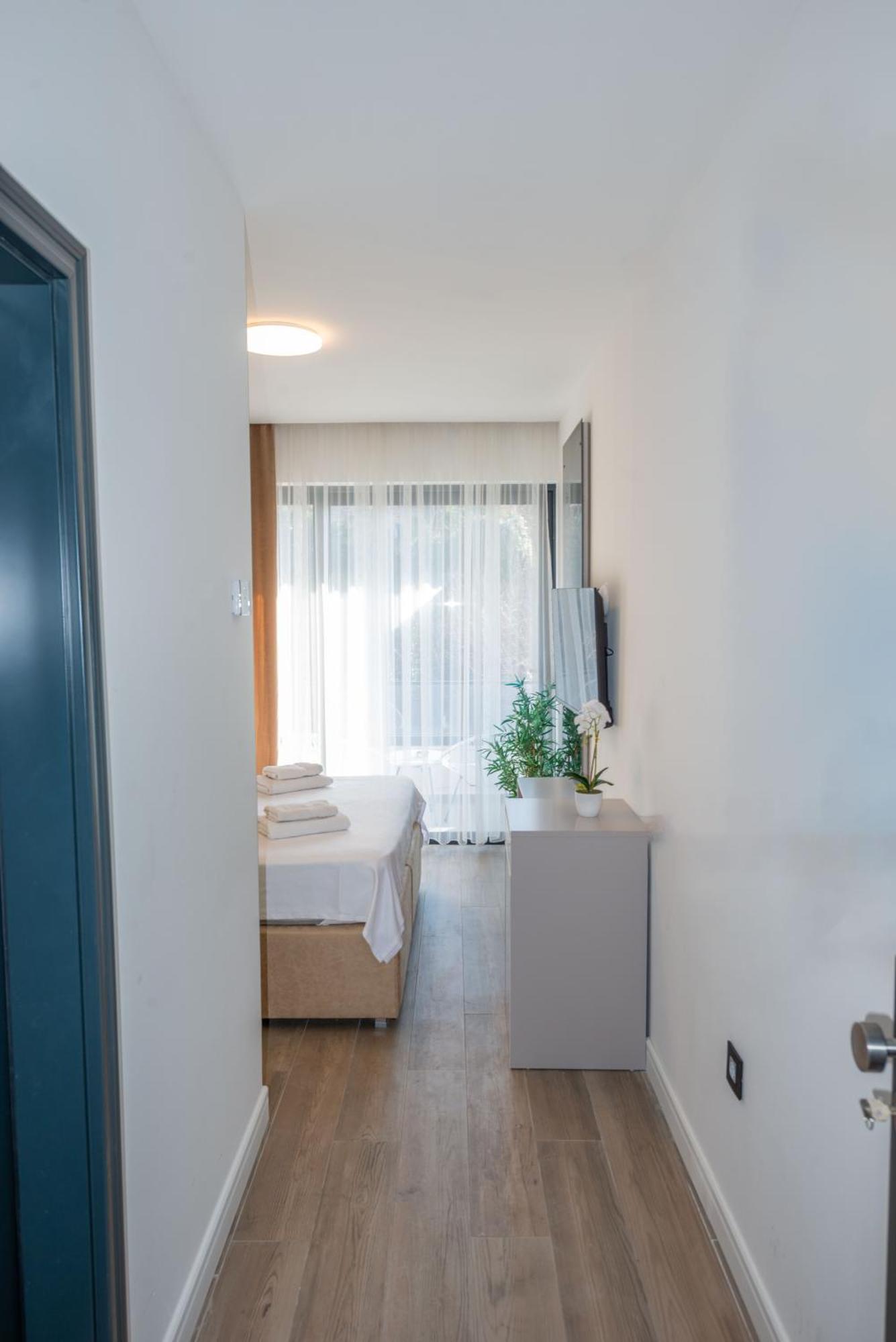Botanica Boutique Hotel 울친 외부 사진